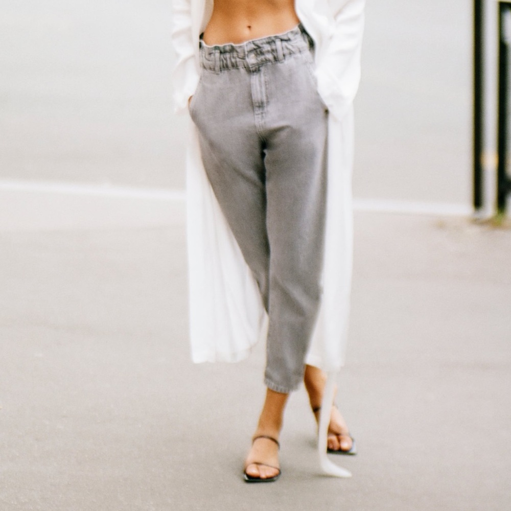 ZARA BAGGY PAPERBAG JEANS